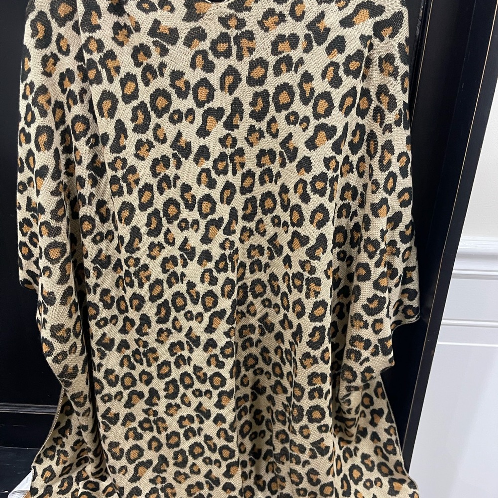 Leopard Print Open Front Wrap - image 3